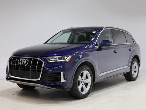 Used 2022 Audi Q7 3.0T Premium w/ Convenience Package AWD/4WD image 3
