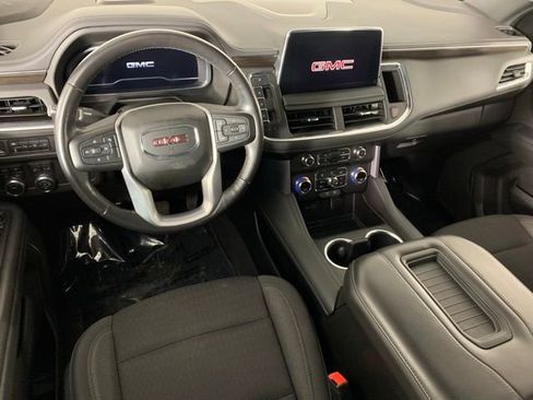 Used 2022 GMC Yukon SLE image 22