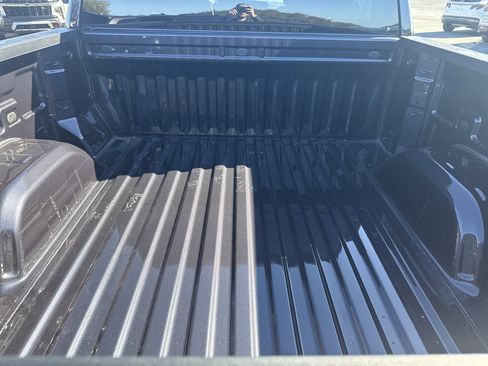 New 2026 GMC Sierra 1500 Elevation image 5