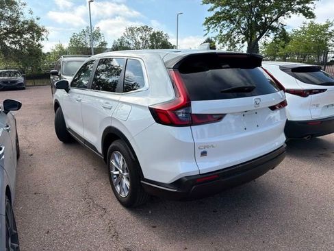Used 2025 Honda CR-V EX-L image 3