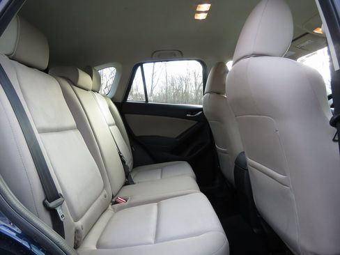 Used 2016 MAZDA CX-5 Sport image 16