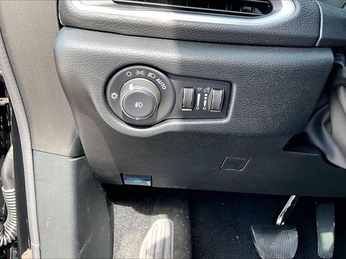 New 2026 Chrysler Pacifica Pinnacle image 20