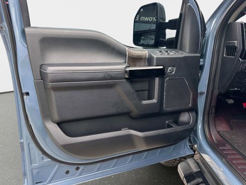 Used 2020 Ford F350 Lariat w/ Lariat Ultimate Package image 22