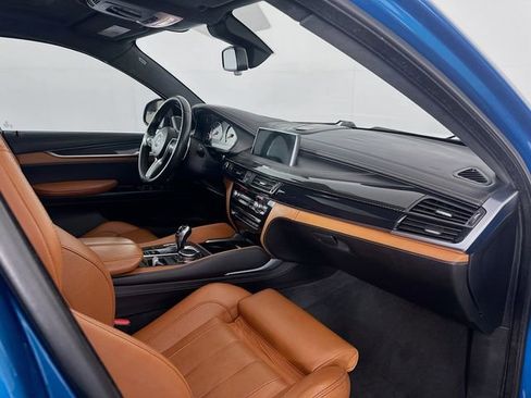 Used 2016 BMW X6 M image 30