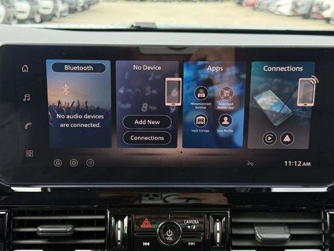 New 2026 Nissan Pathfinder SL image 27