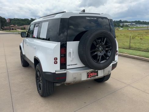 Used 2025 Land Rover Defender 110 S AWD/4WD image 6
