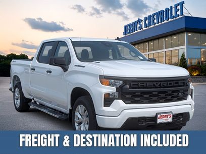 New 2026 Chevrolet Silverado 1500 Custom w/ LPO, Dark Essentials Package
