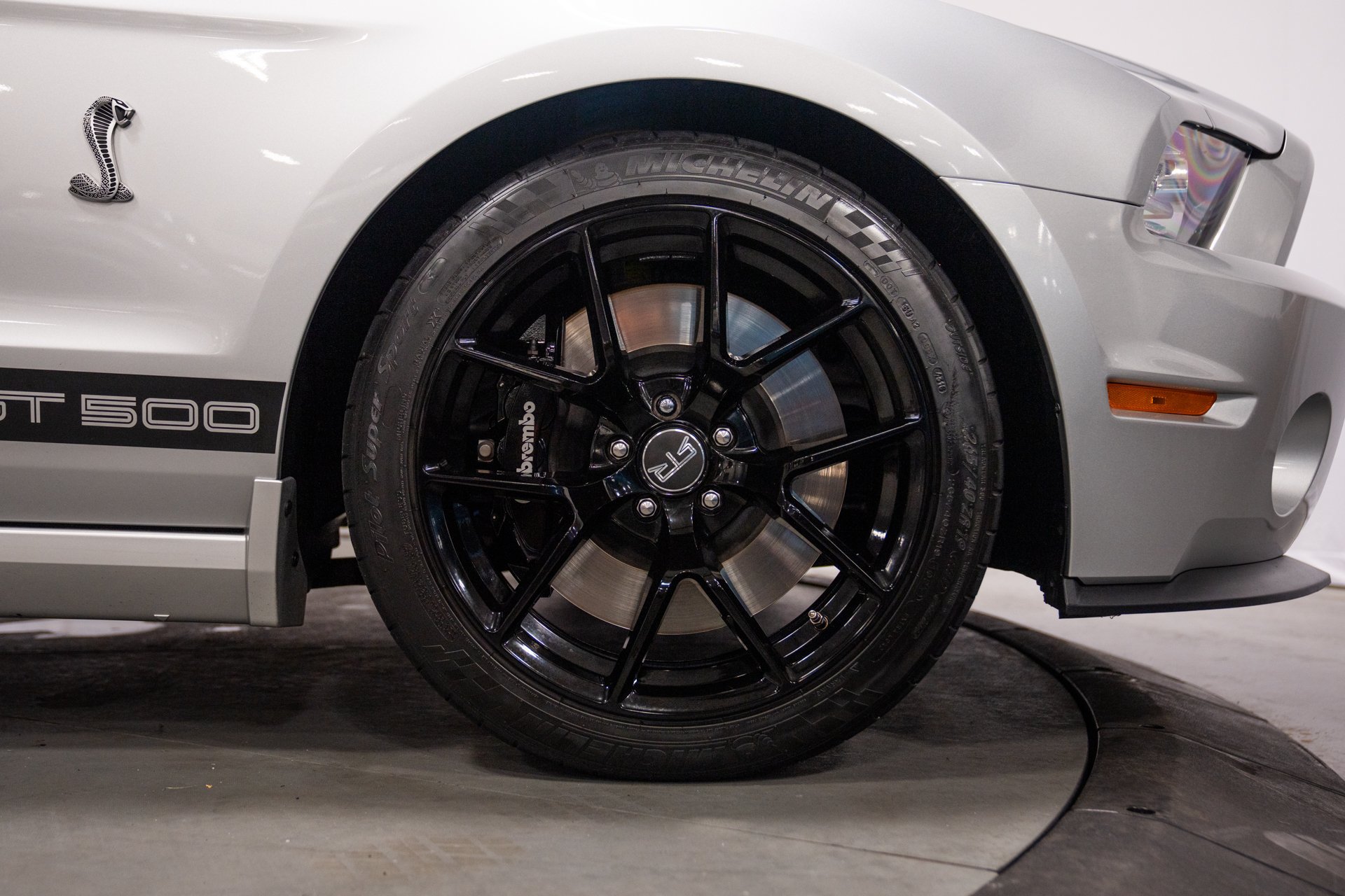 Used 2013 Ford Mustang Shelby GT500 RWD image 11