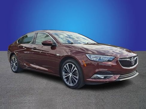 Used 2019 Buick Regal Preferred FWD image 3