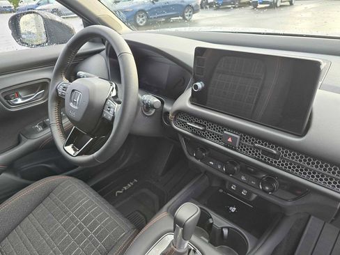 New 2026 Honda HR-V Sport image 11