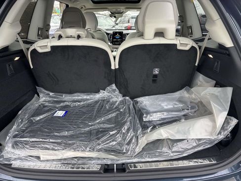New 2026 Volvo XC90 B6 Ultra w/ Protection Package Premier image 9