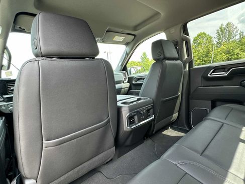 Certified 2023 GMC Sierra 1500 SLT w/ SLT Premium Package AWD/4WD image 19