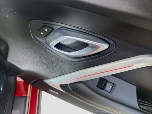 Used 2016 Chevrolet Camaro SS image 29