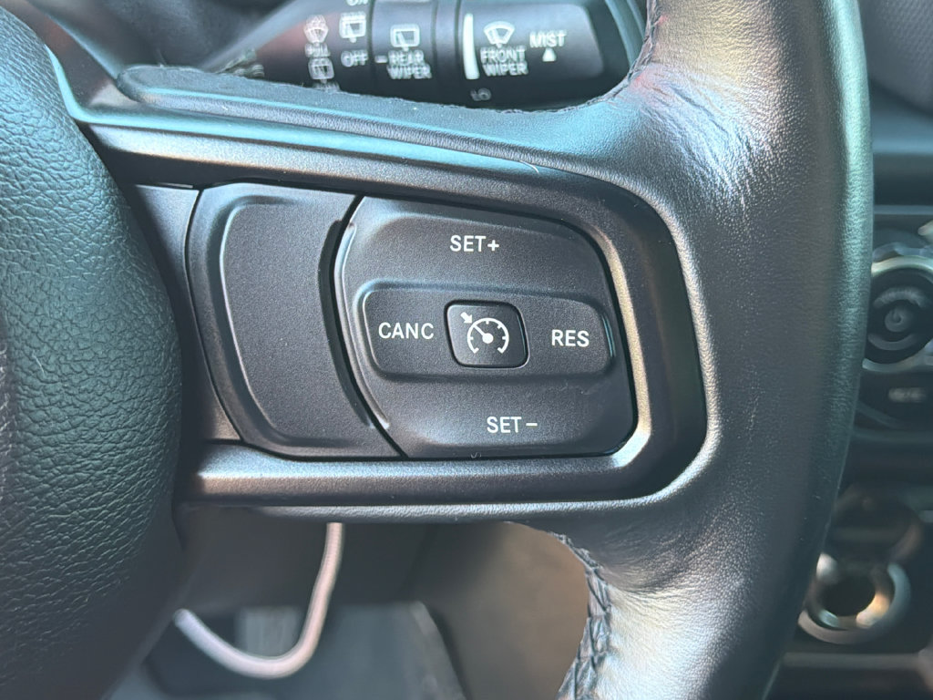 Used 2019 Jeep Wrangler Sport AWD/4WD image 23