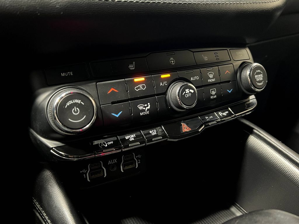 Used 2021 Dodge Durango GT RWD image 25
