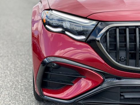 New 2026 Mercedes-Benz E 53 AMG e 4MATIC Sedan image 7