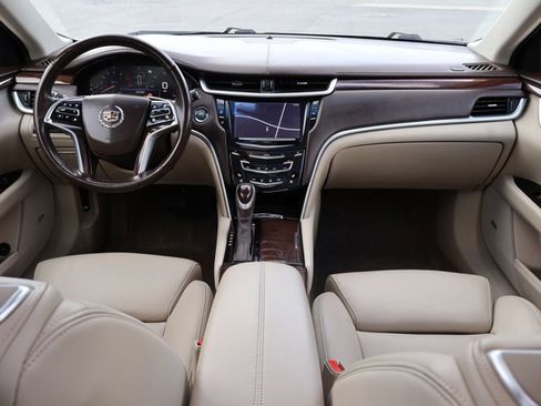 Used 2014 Cadillac XTS Premium image 24