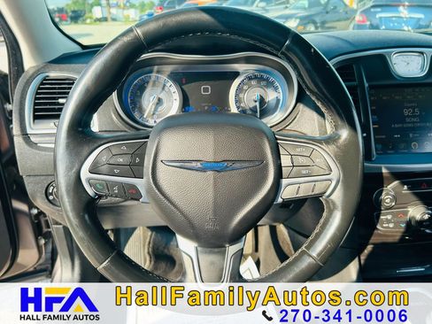 Used 2015 Chrysler 300 Touring w/ Limited Group RWD image 19