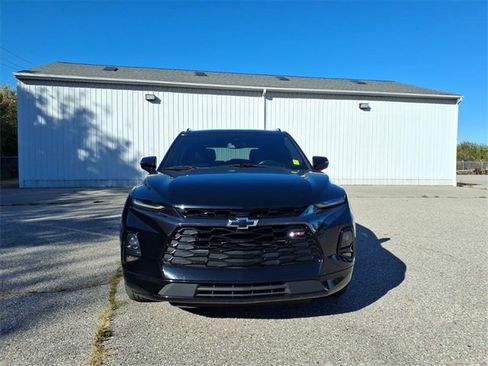 Used 2022 Chevrolet Blazer RS image 2