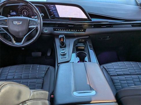 Certified 2023 Cadillac Escalade Sport Platinum w/ LPO, ONYX Package image 22