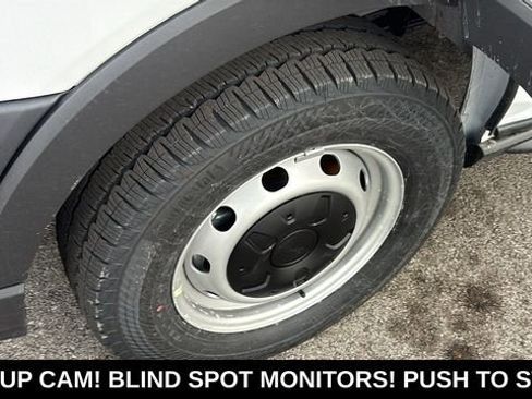 New 2026 Ford Transit 250 148 Medium Roof RWD image 34