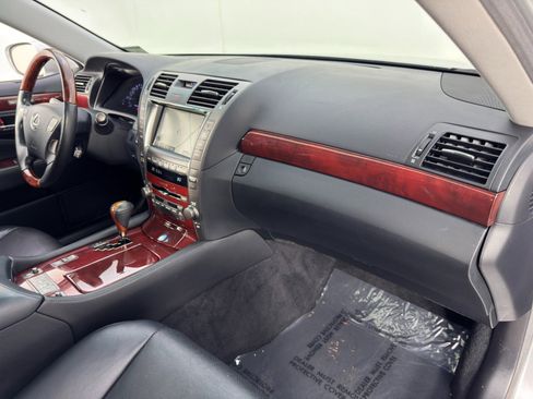 Used 2007 Lexus LS 460 image 14