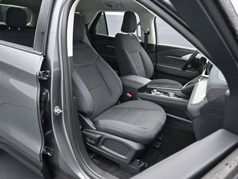 New 2026 Ford Explorer Active image 30