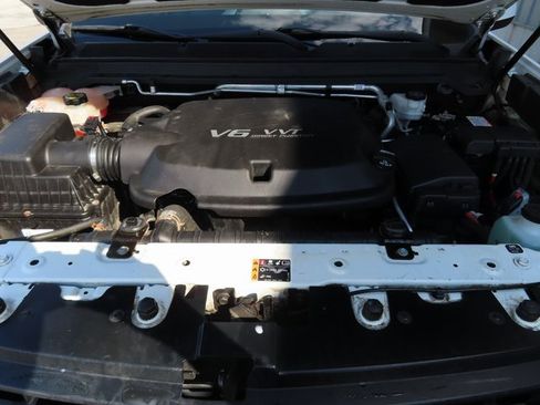 Used 2018 Chevrolet Colorado Z71 image 14