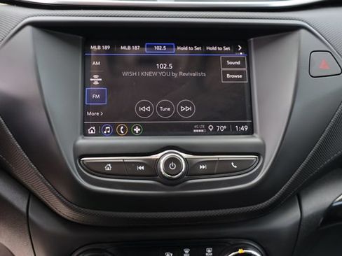 Used 2023 Chevrolet TrailBlazer LT w/ LPO, Blackout Package FWD image 22