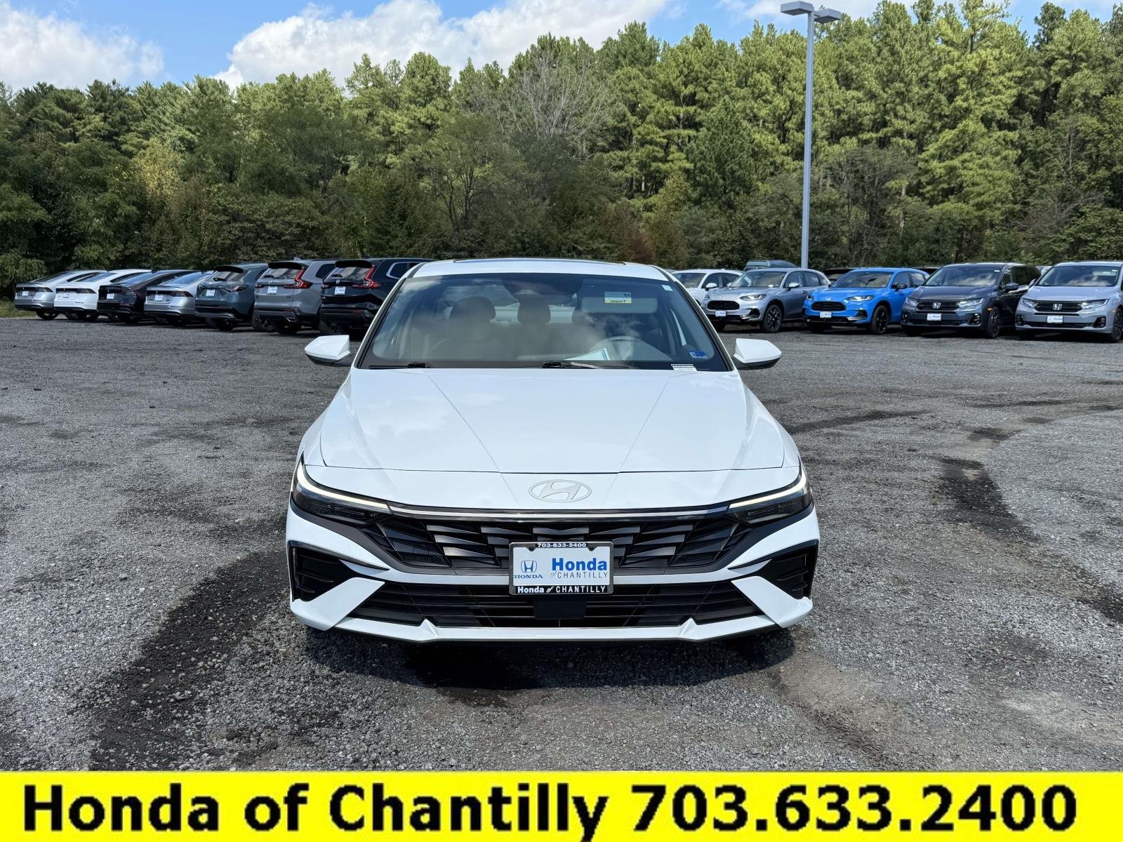 Used 2024 Hyundai Elantra SEL w/ Convenience Package FWD image 6