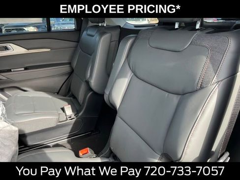 New 2026 Ford Explorer Active w/ Active Comfort Package AWD/4WD image 15