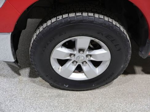 Used 2023 RAM 1500 Classic SLT AWD/4WD image 8