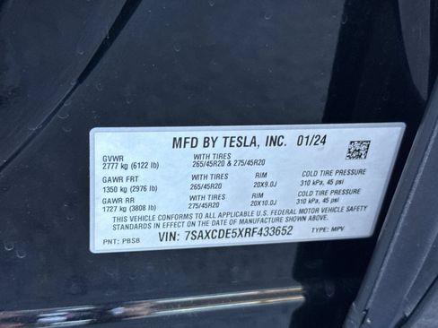 Used 2024 Tesla Model X AWD/4WD image 30
