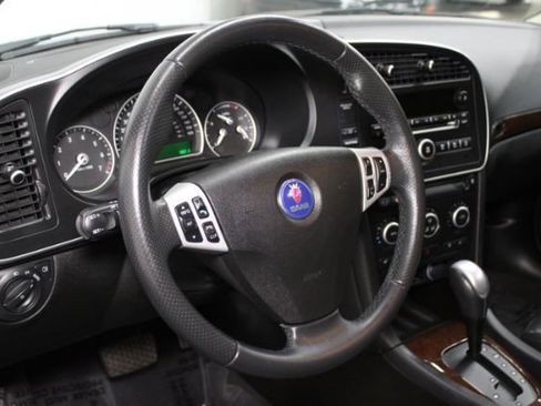 Used 2008 Saab 9-3 2.0T w/ Moonroof Package image 15
