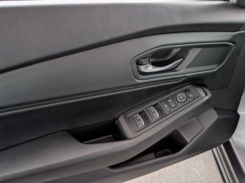 Used 2024 Honda Accord EX image 8
