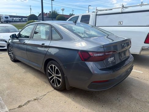 Used 2023 Volkswagen Jetta Sport FWD image 6