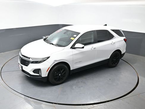 Used 2022 Chevrolet Equinox LT w/ LPO, Floor Liner Package FWD image 43
