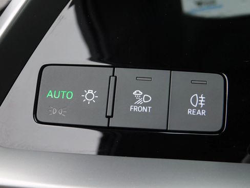 Used 2023 Audi A3 2.0T Premium FWD image 23