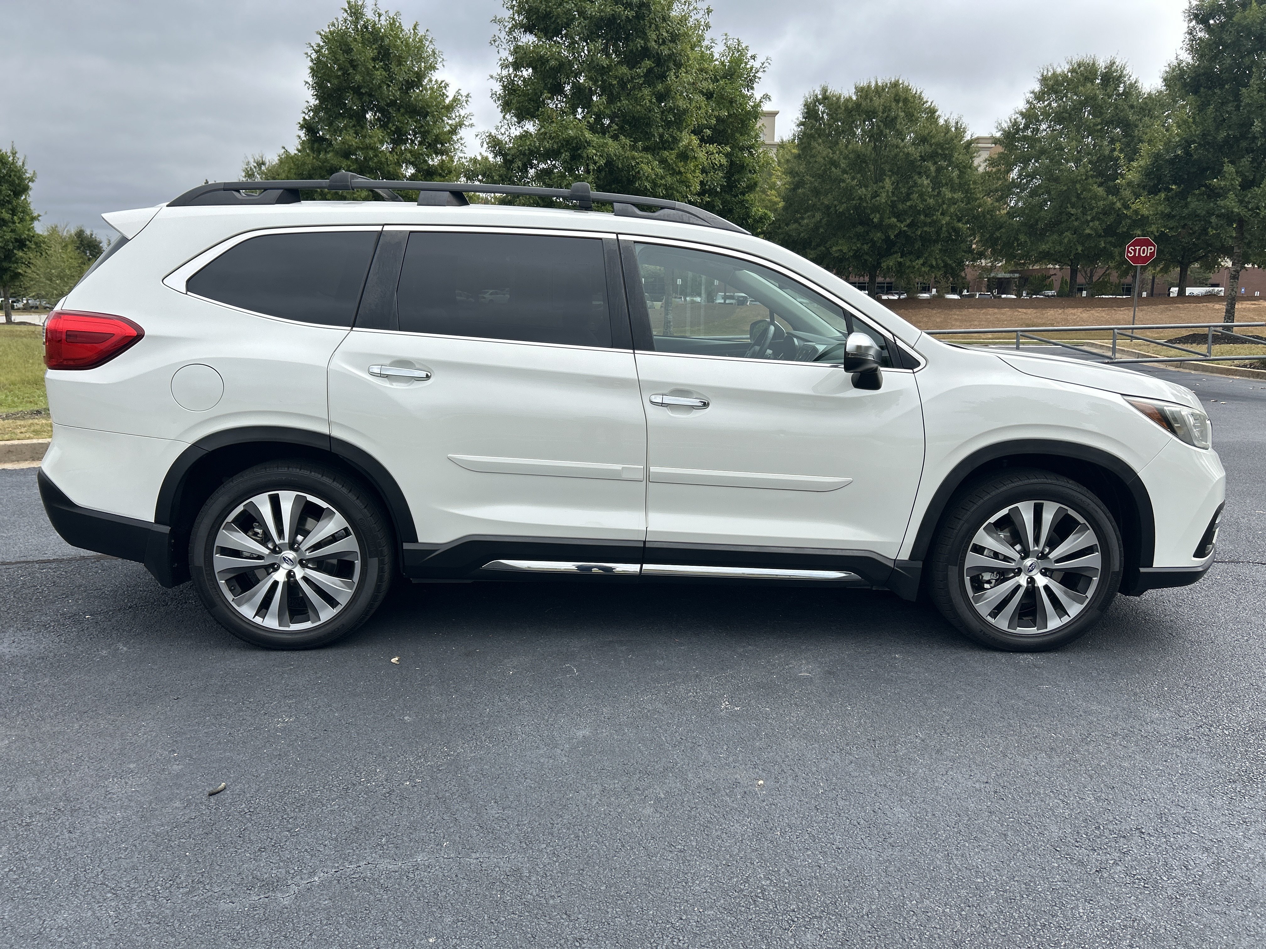 Used 2021 Subaru Ascent Touring w/ Popular Package #2A AWD/4WD image 10