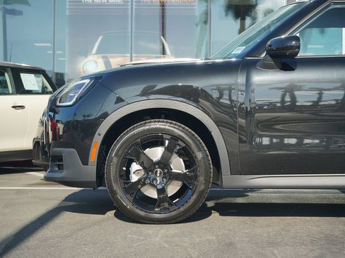 New 2026 MINI Cooper Countryman S w/ Comfort Package Max image 2