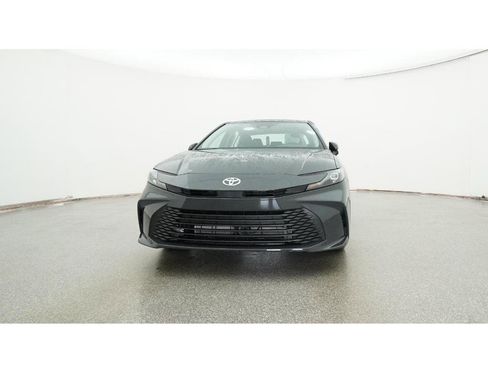 New 2026 Toyota Camry LE image 31