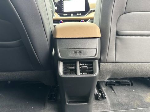 New 2026 Chevrolet Equinox ACTIV AWD/4WD image 28