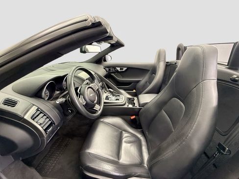 Used 2016 Jaguar F-TYPE Convertible image 16