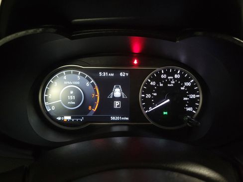 Used 2023 Nissan Versa SV image 24