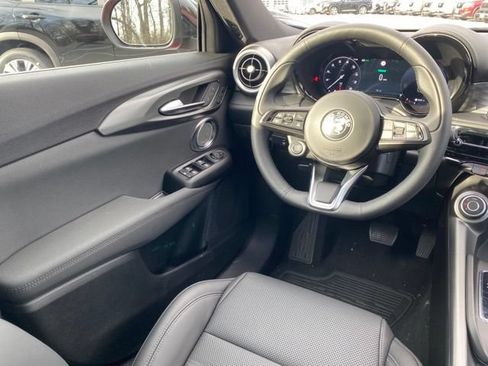 Used 2024 Alfa Romeo Tonale Ti AWD/4WD image 44