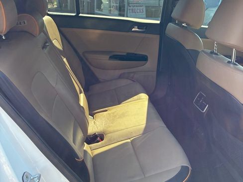 Used 2017 Kia Sportage SX FWD image 13