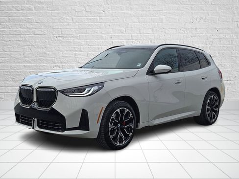 New 2026 BMW X3 xDrive30 w/ Premium Package image 2