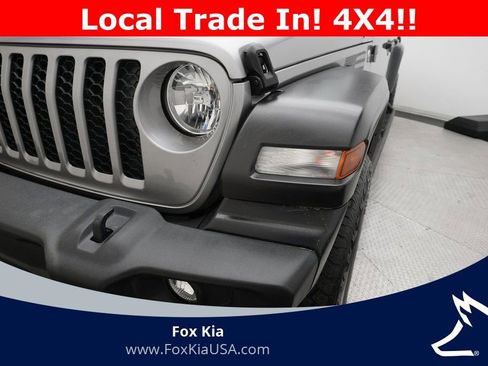 Used 2020 Jeep Gladiator Sport w/ Quick Order Package 24S image 22