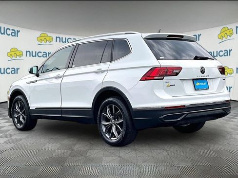 Used 2023 Volkswagen Tiguan SE AWD/4WD image 4