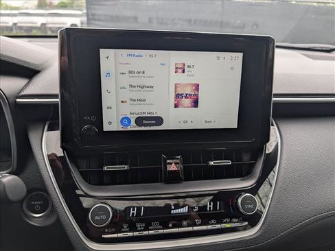 Used 2023 Toyota Corolla Cross AWD Hybrid w/ Convenience Package image 35